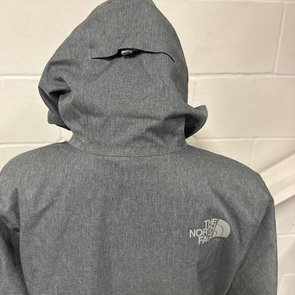 The North Face ThermoBall Eco Snow Triclimate Snowboard Jacket Women's Large NWT - Picture 6 of 16